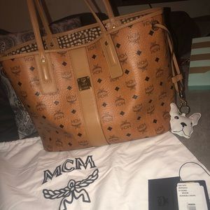 MCM Liz Shopper Tote Medium Visettos